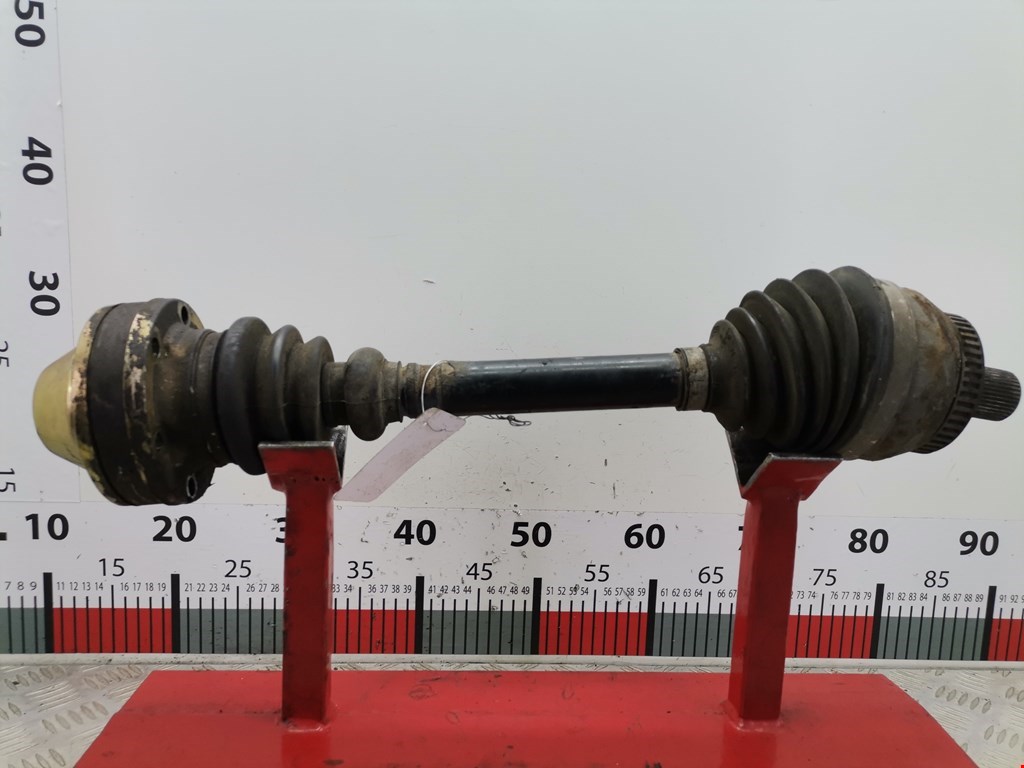 Полуось передняя правая (приводной вал шрус) Volkswagen Sharan 1 (1995-2010)