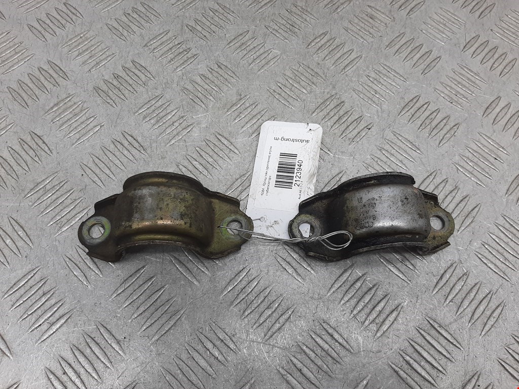 Кронштейн (крепление скоба) стабилизатора заднего Audi A6 C5 (1997-2005)