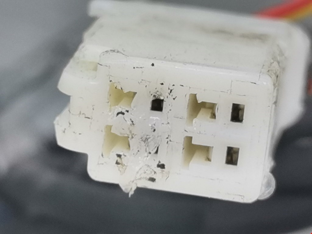 Замок зажигания TOYOTA Prius III XW30 2009-2015