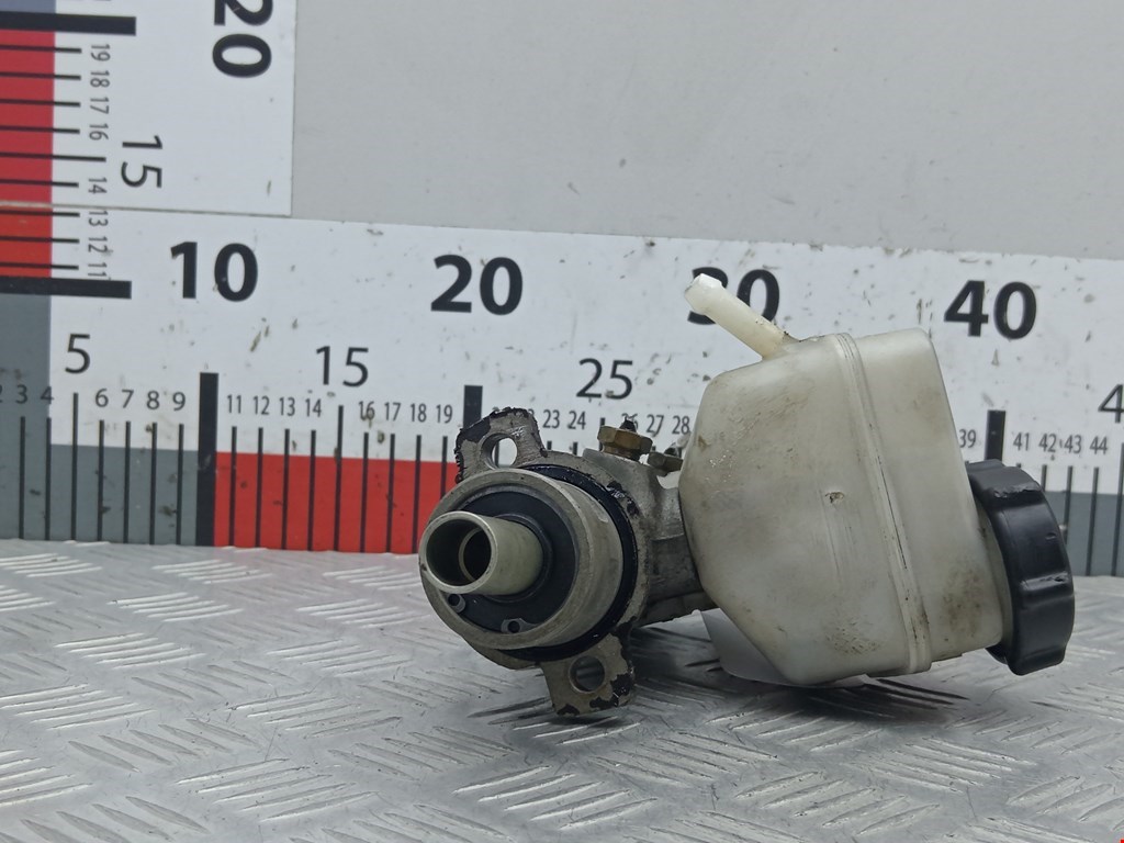 Цилиндр тормозной главный FORD Mondeo II 1996-2000