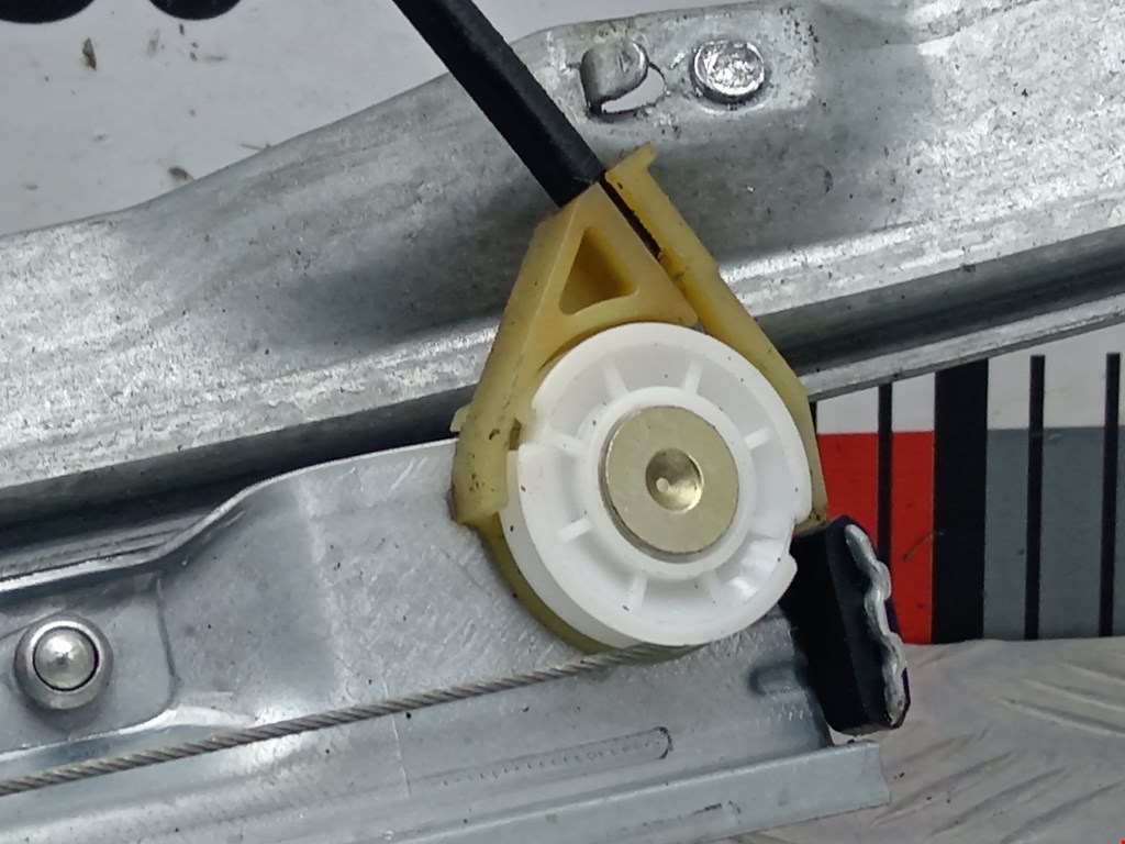 Стеклоподъемник передний правый PEUGEOT 206 1998-2012