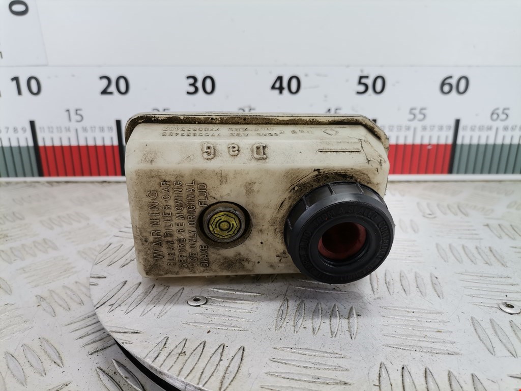 Бачок главного тормозного цилиндра RENAULT Espace 1997-2003