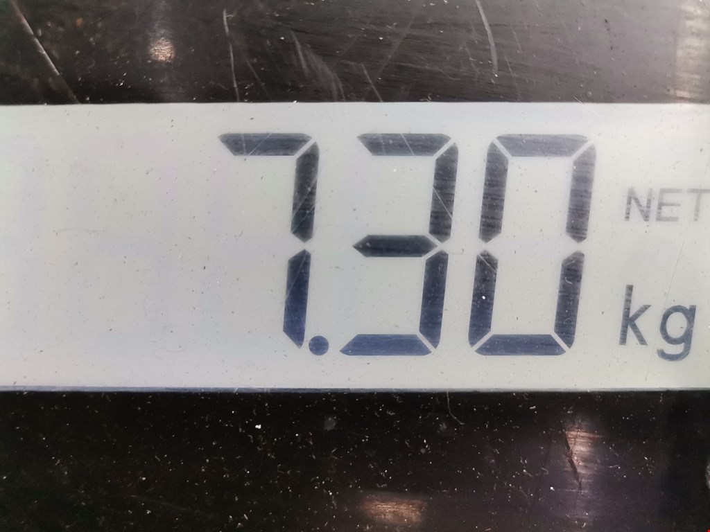 Ступица передняя левая VOLKSWAGEN Passat B6 2005-2011