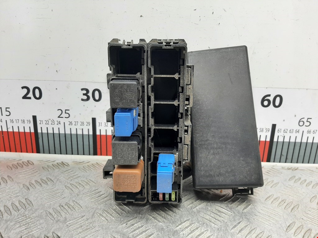 Блок реле TOYOTA Prius III XW30 2009-2015