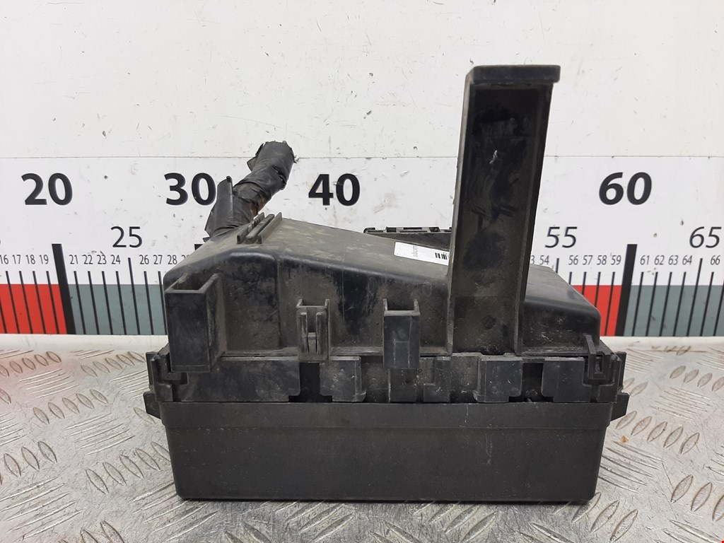 Блок реле TOYOTA Prius III XW30 2009-2015