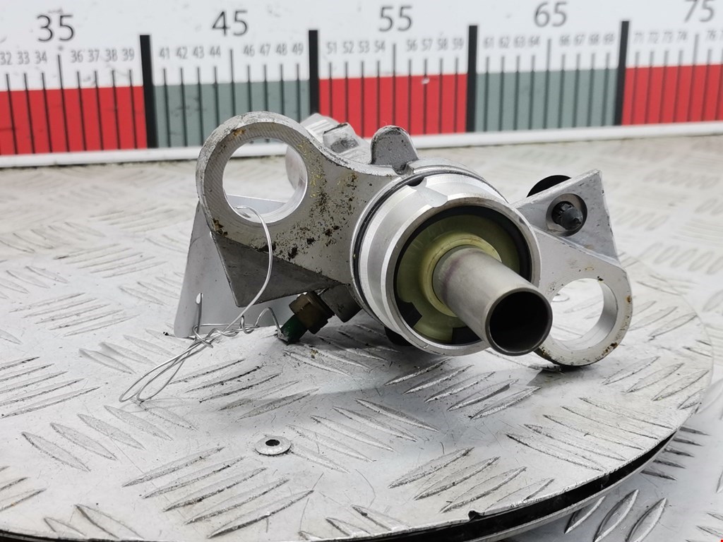 Цилиндр тормозной главный RENAULT Megane II 2002-2009