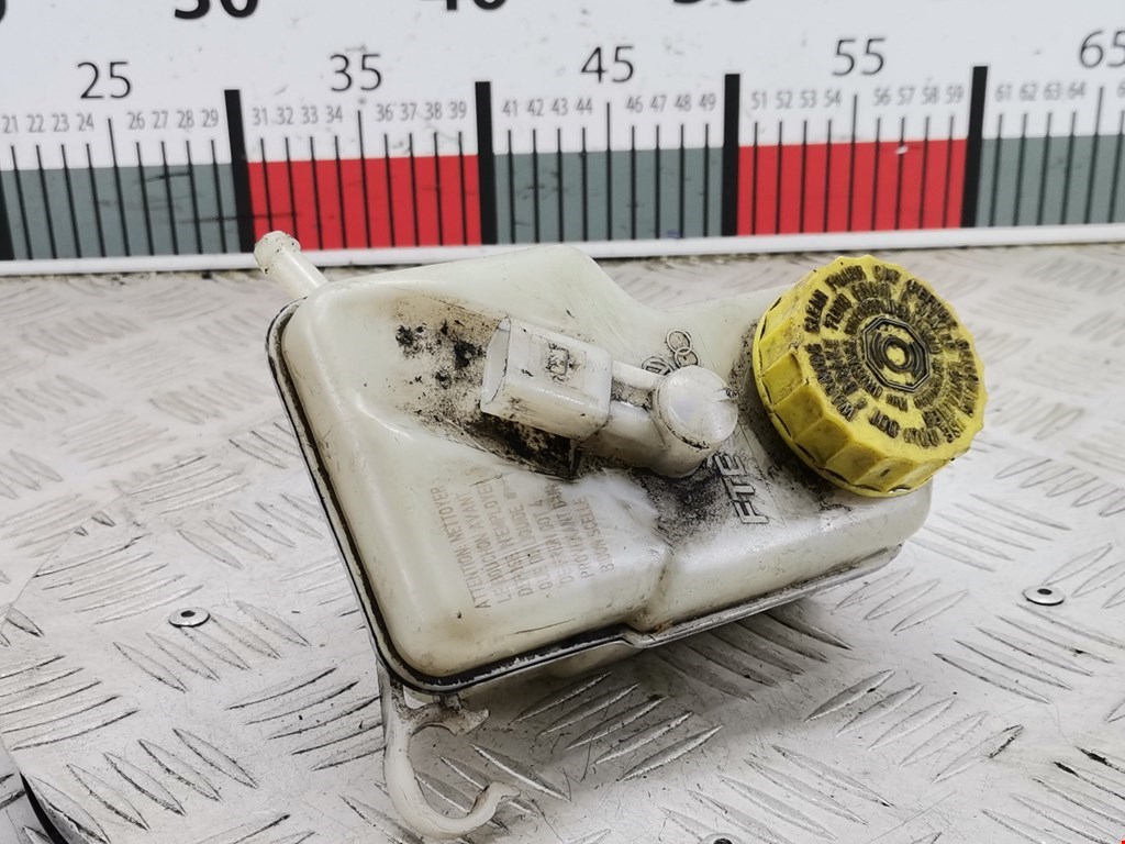 Бачок главного тормозного цилиндра SKODA Fabia MK1 1999-2006