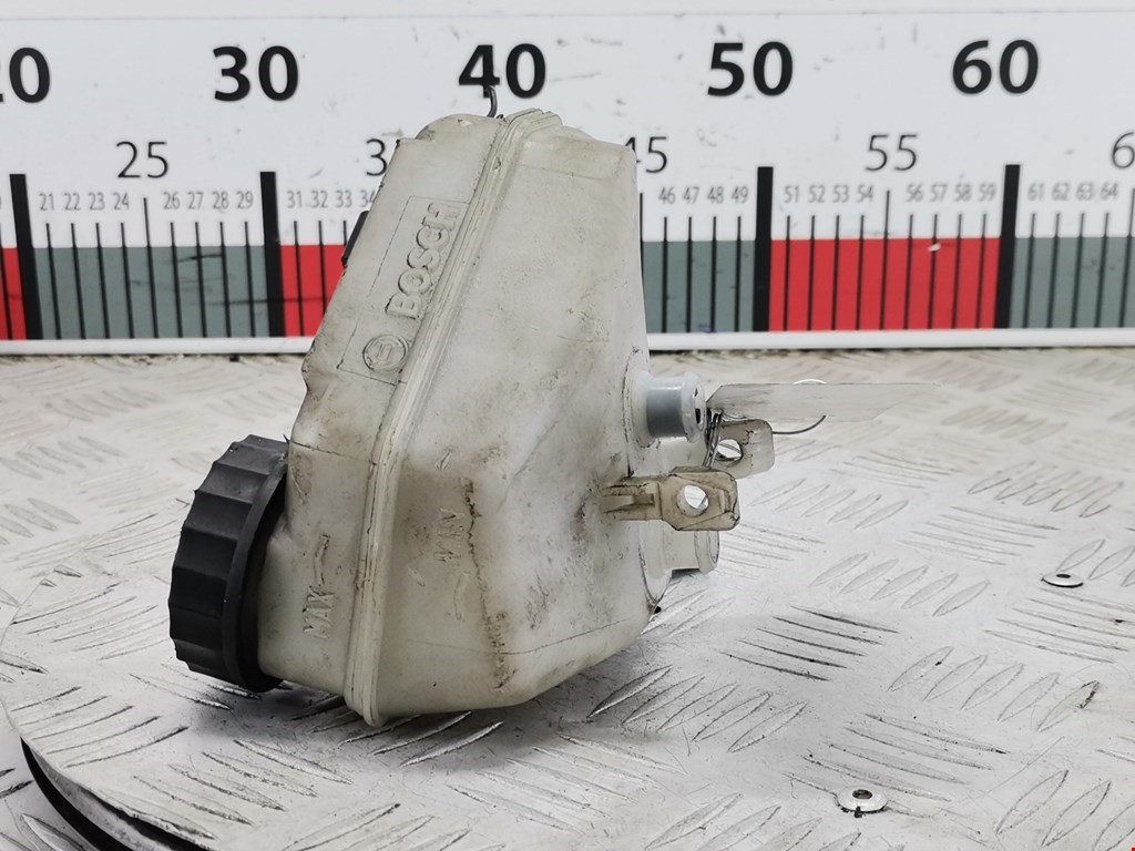 Бачок главного тормозного цилиндра FORD Mondeo III 2000-2007