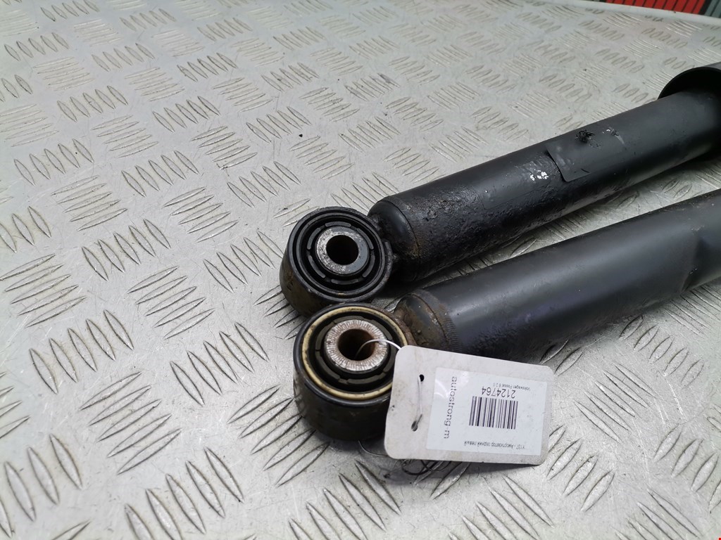 Амортизатор задний левый VOLKSWAGEN Passat B6 2005-2011