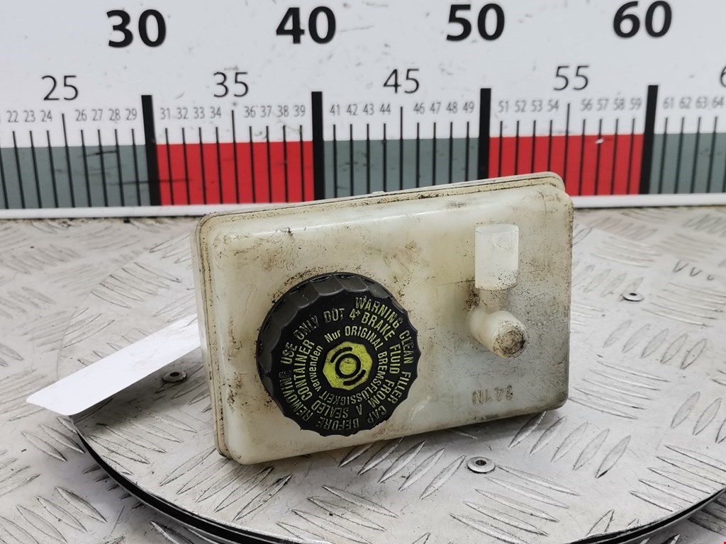 Бачок главного тормозного цилиндра MERCEDES-BENZ S-Class IV W220 1998-2005