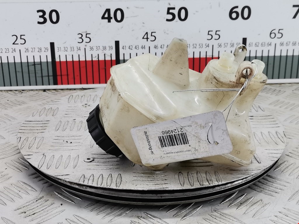 Бачок главного тормозного цилиндра OPEL Astra J 2009-2017