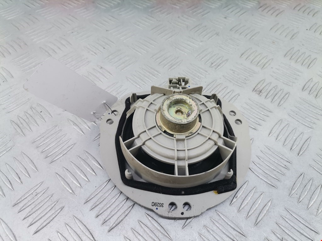 Динамик SUBARU Forester II 2002-2008