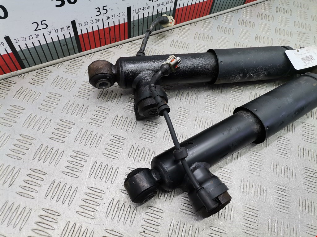 Амортизатор задний правый OPEL Astra H/Family 2004-2015