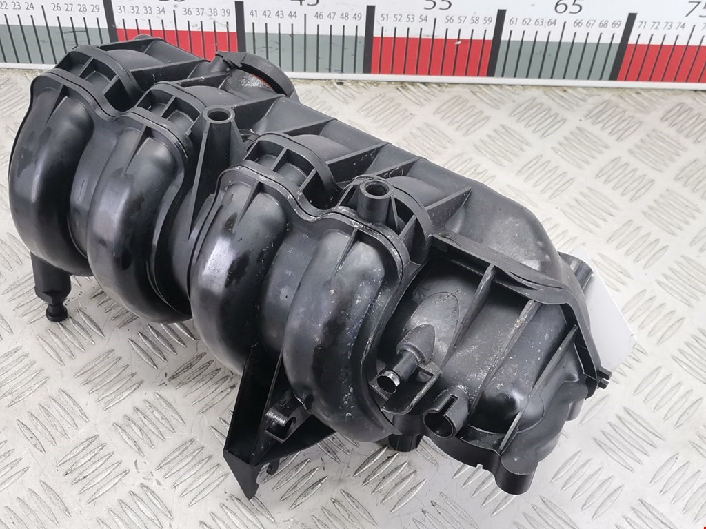 Коллектор впускной SEAT Cordoba 1993-2002