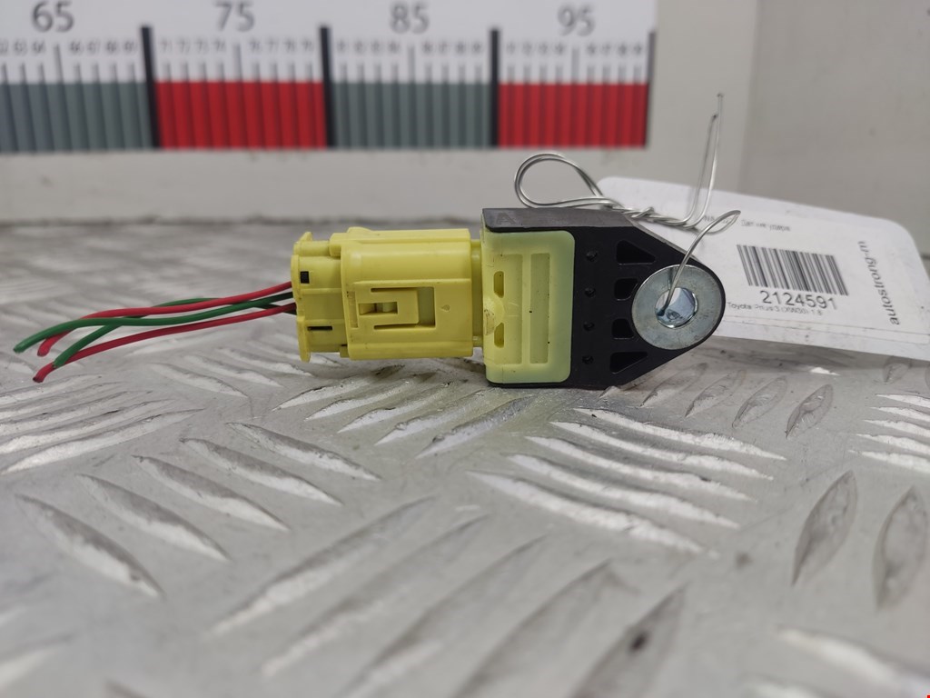Датчик AIR BAG (подушек безопасности) TOYOTA Prius III XW30 2009-2015