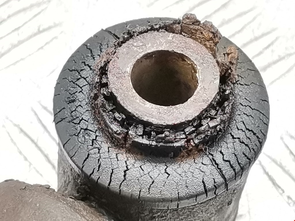 Амортизатор задний левый PEUGEOT 308 2007-2015