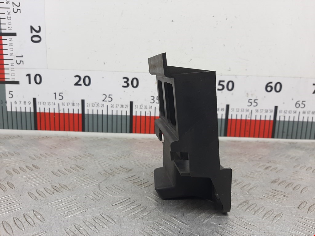 Кронштейн переднего бампера правый MERCEDES-BENZ Sprinter 906 2006-2018