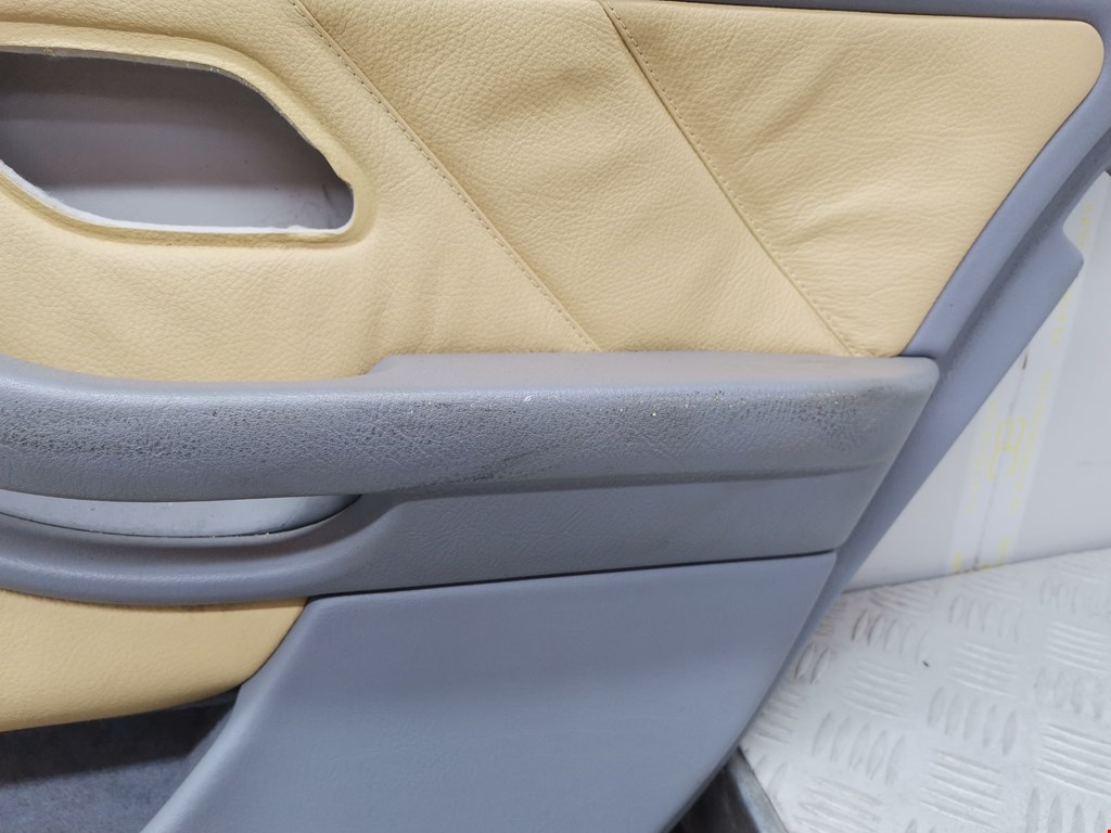 Обшивка двери задняя правая BMW 5er 5 серия E39 1995-2004