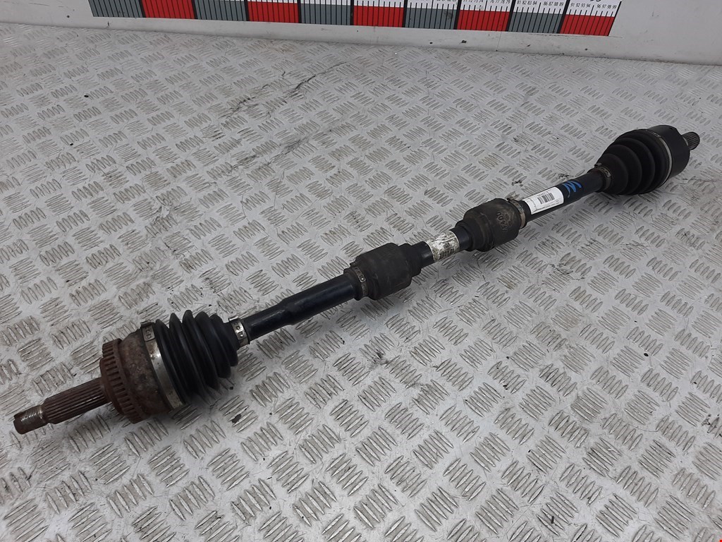 Полуось (привод, приводной вал) передняя правая HYUNDAI i40 2011-2019