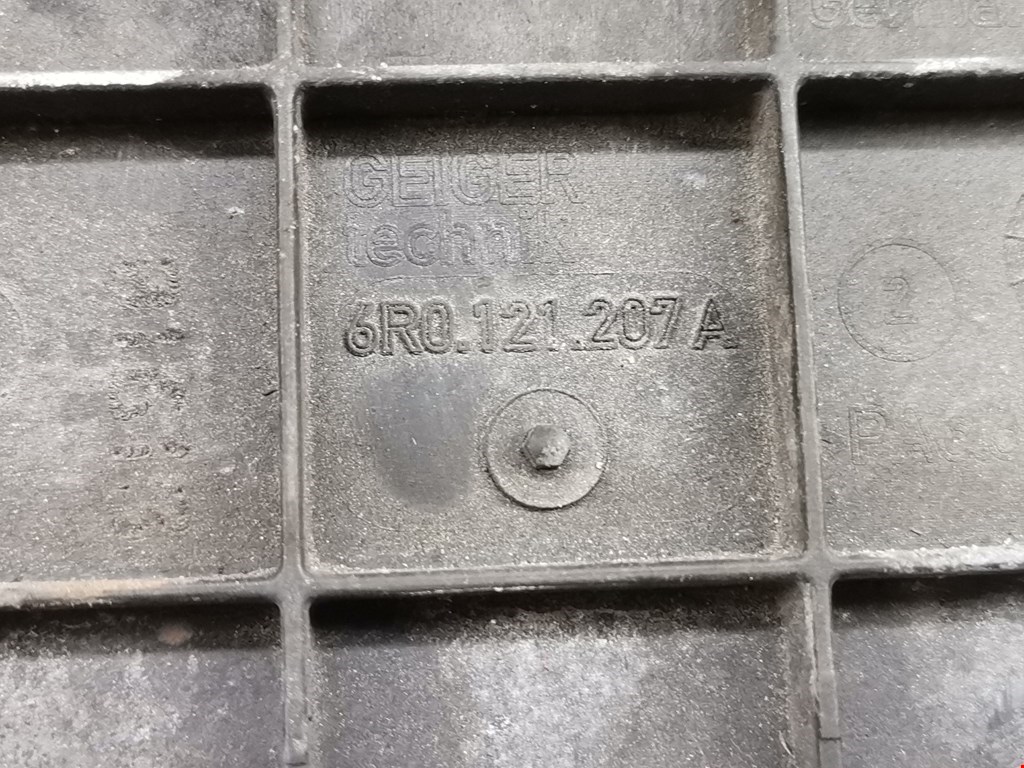 Вентилятор радиатора основного SEAT Ibiza 2008-2017