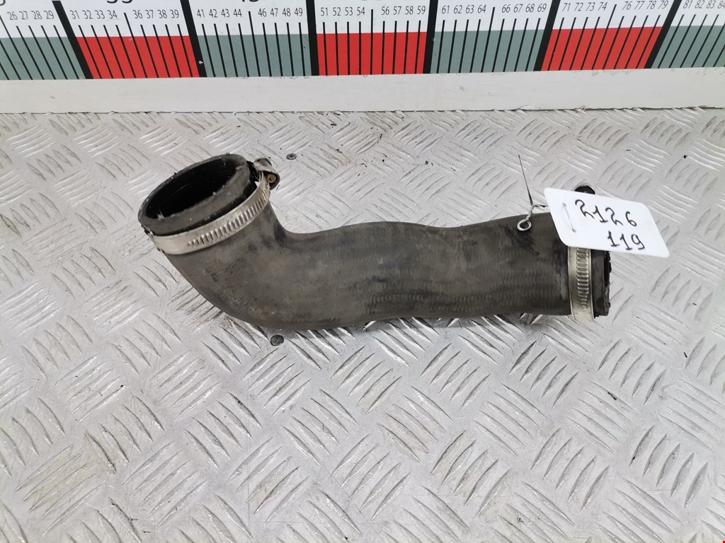 Патрубок интеркулера SEAT Ibiza 2008-2017