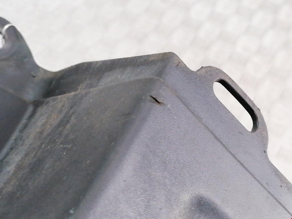 Бампер задний RENAULT Master 2010-н.в.