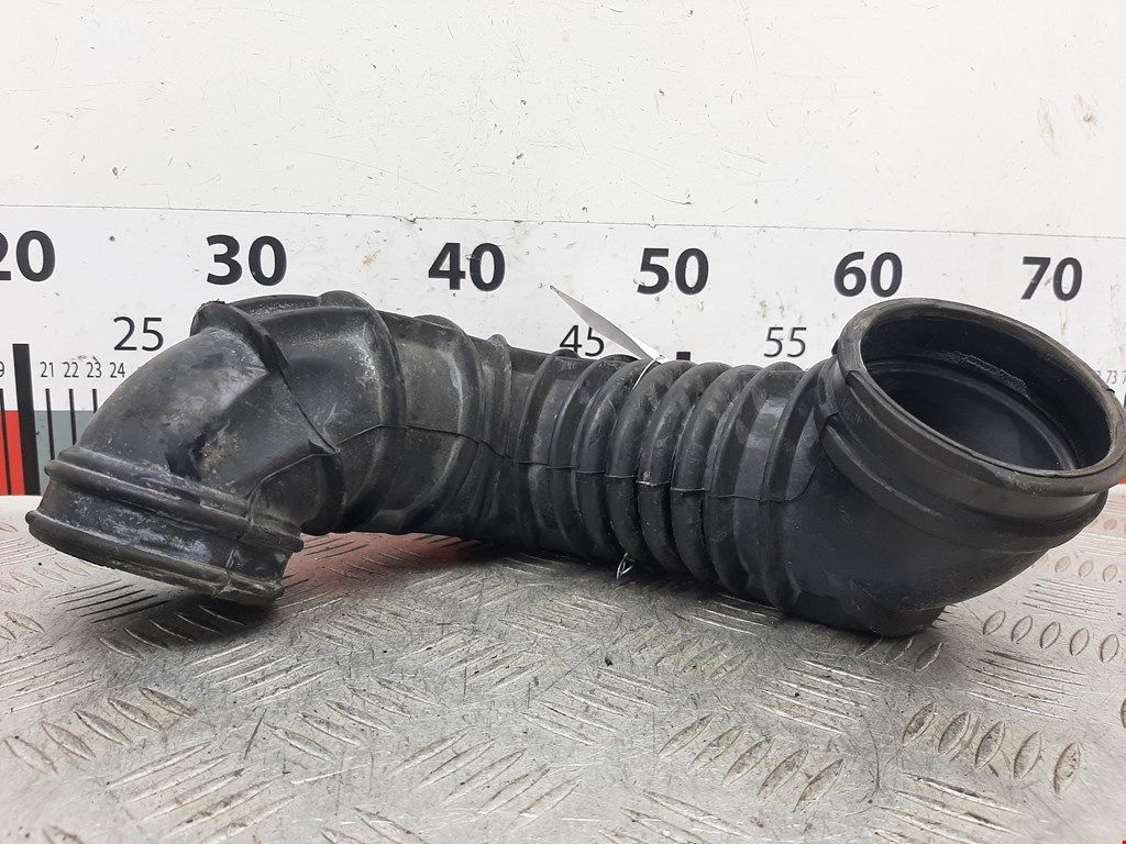 Патрубок воздушного фильтра (гофра инжектора) Ford Focus 1 (1998-2005)