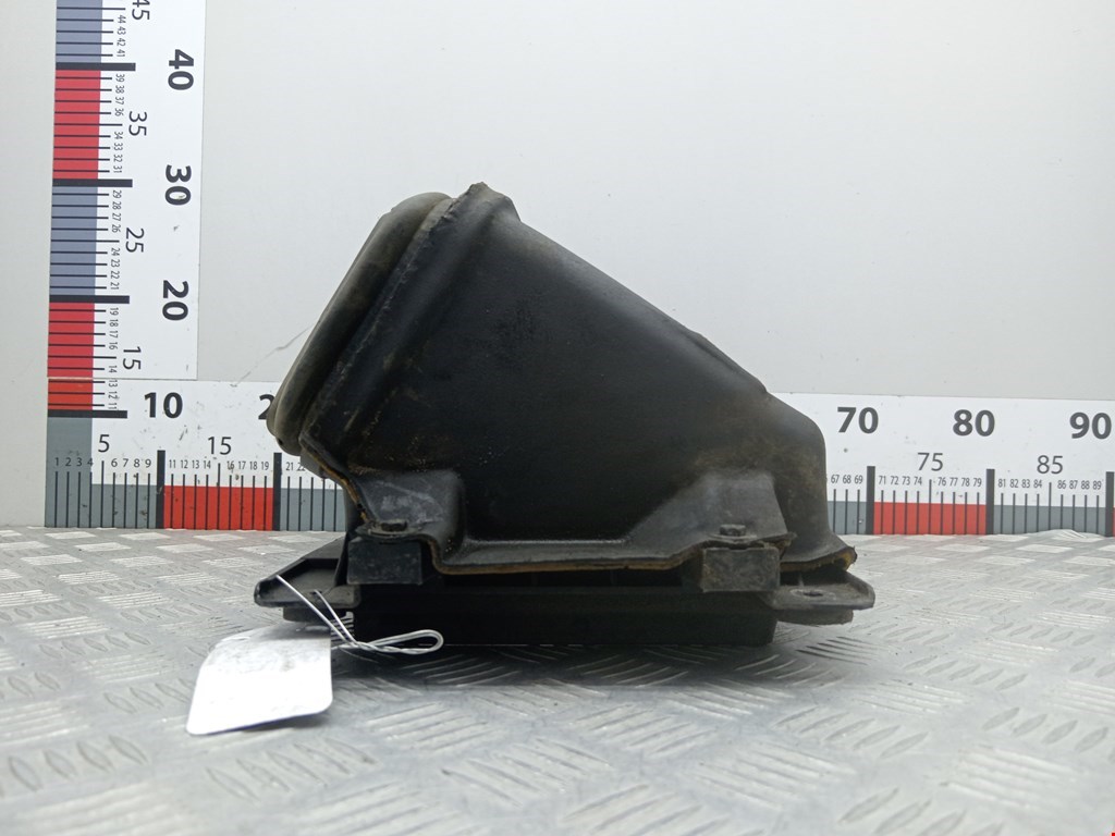 Воздухозаборник (наружный) OPEL Vivaro A 2001-2014