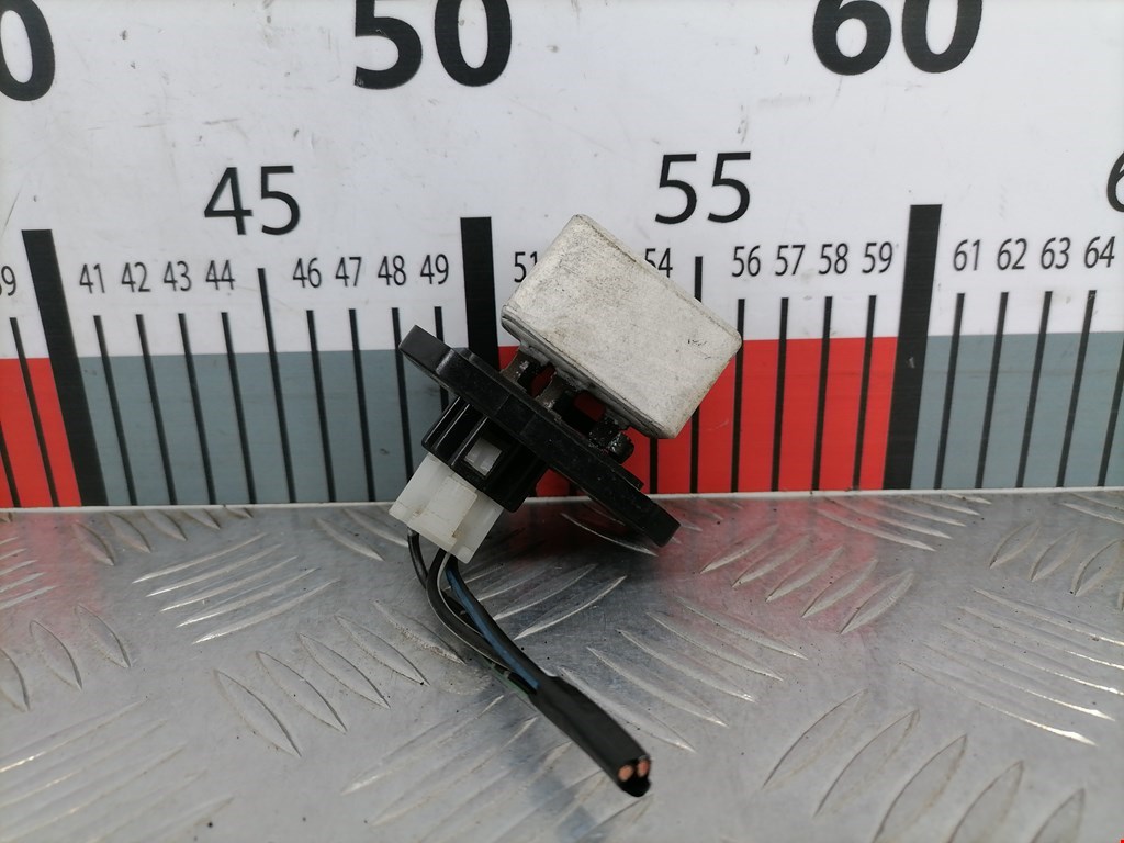 Резистор отопителя (сопротивление печки) MITSUBISHI Pajero II 1990-2004