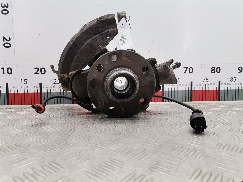 Ступица передняя левая SEAT Alhambra 1996-2010