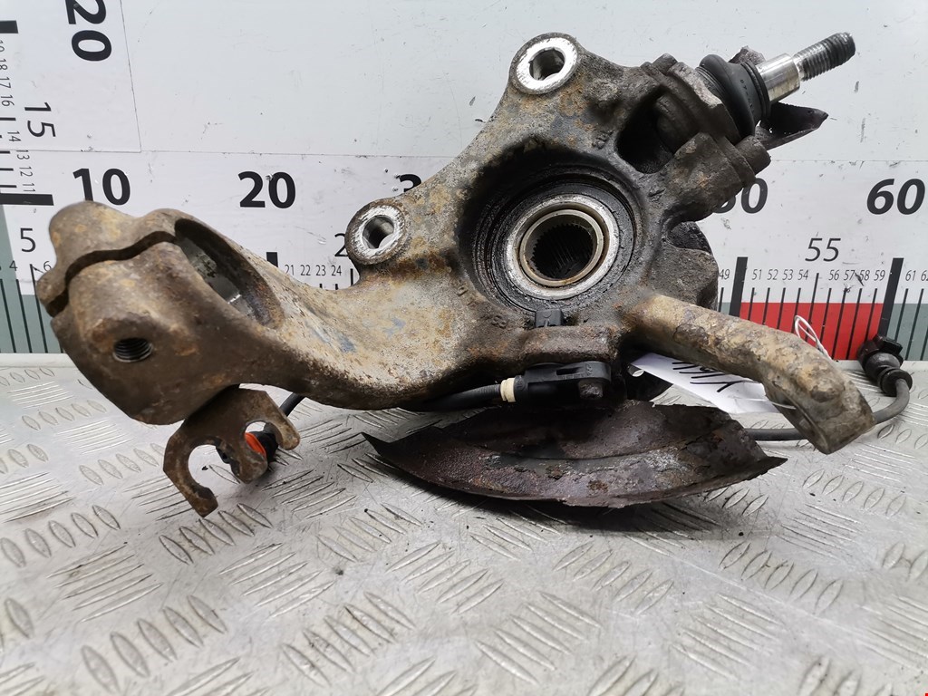 Ступица передняя левая SEAT Alhambra 1996-2010