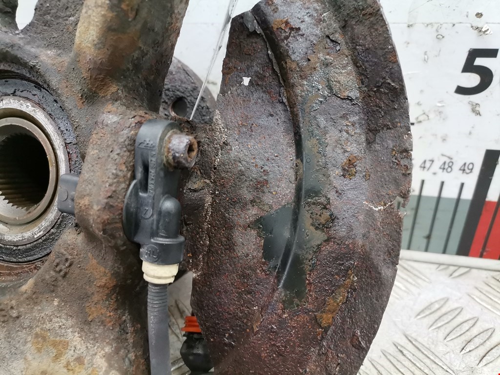 Ступица передняя левая SEAT Alhambra 1996-2010