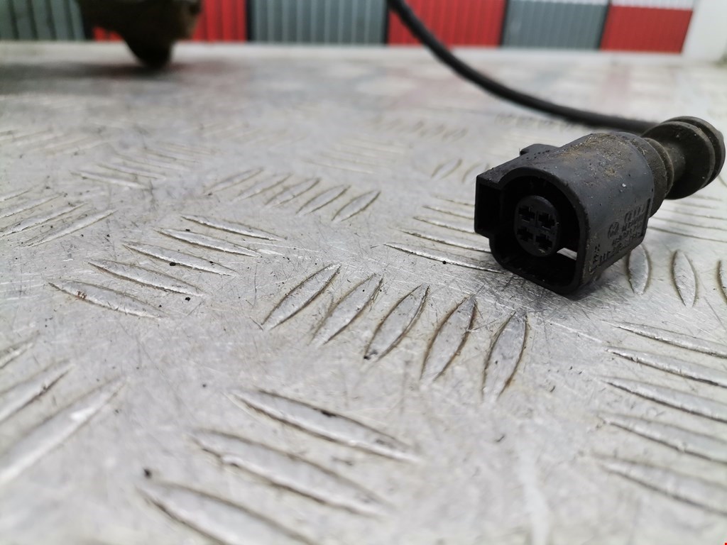 Ступица передняя левая SEAT Alhambra 1996-2010