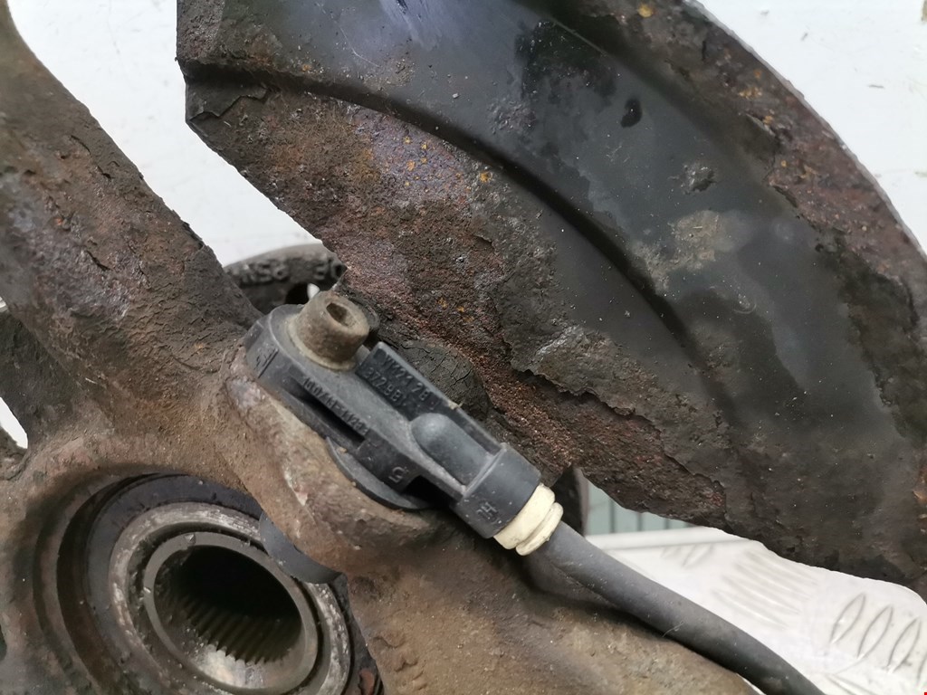 Ступица передняя левая SEAT Alhambra 1996-2010