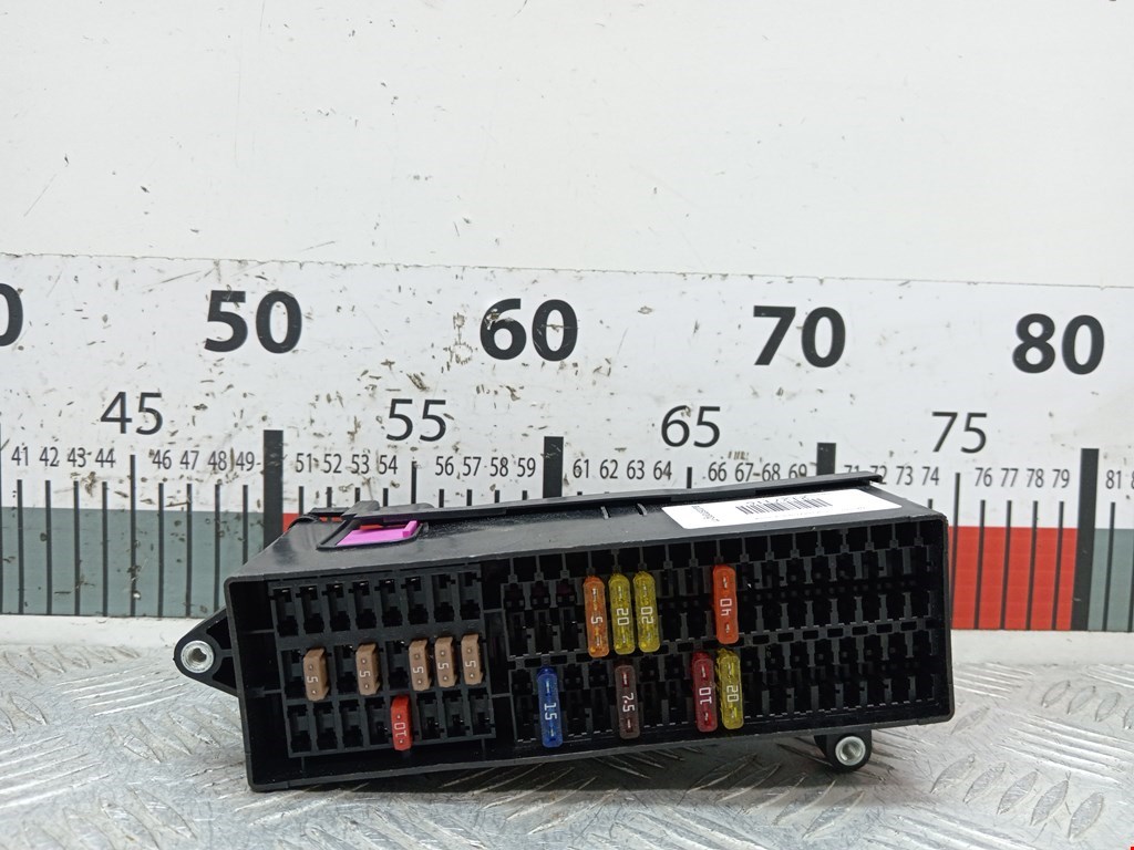 Датчик уровня в бачок омывателя VOLKSWAGEN Touran 2003-2010