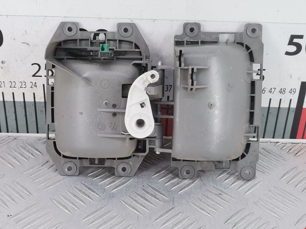 Ручка дверная задняя внутренняя правая MERCEDES-BENZ Sprinter 906 2006-2018