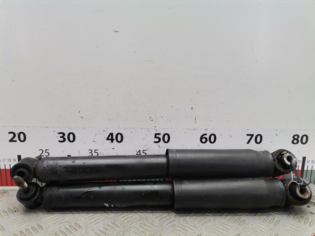 Амортизатор задний правый RENAULT Megane II 2002-2009