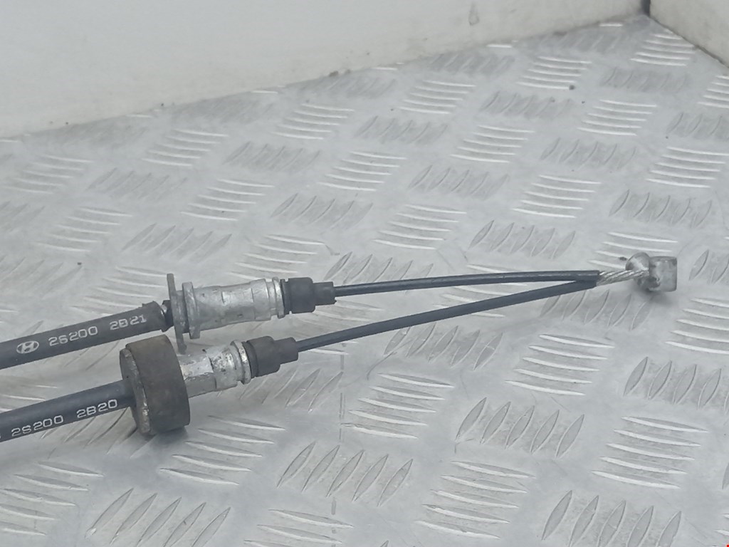 Трос стояночного тормоза левый/правый HYUNDAI ix35 2010-2015