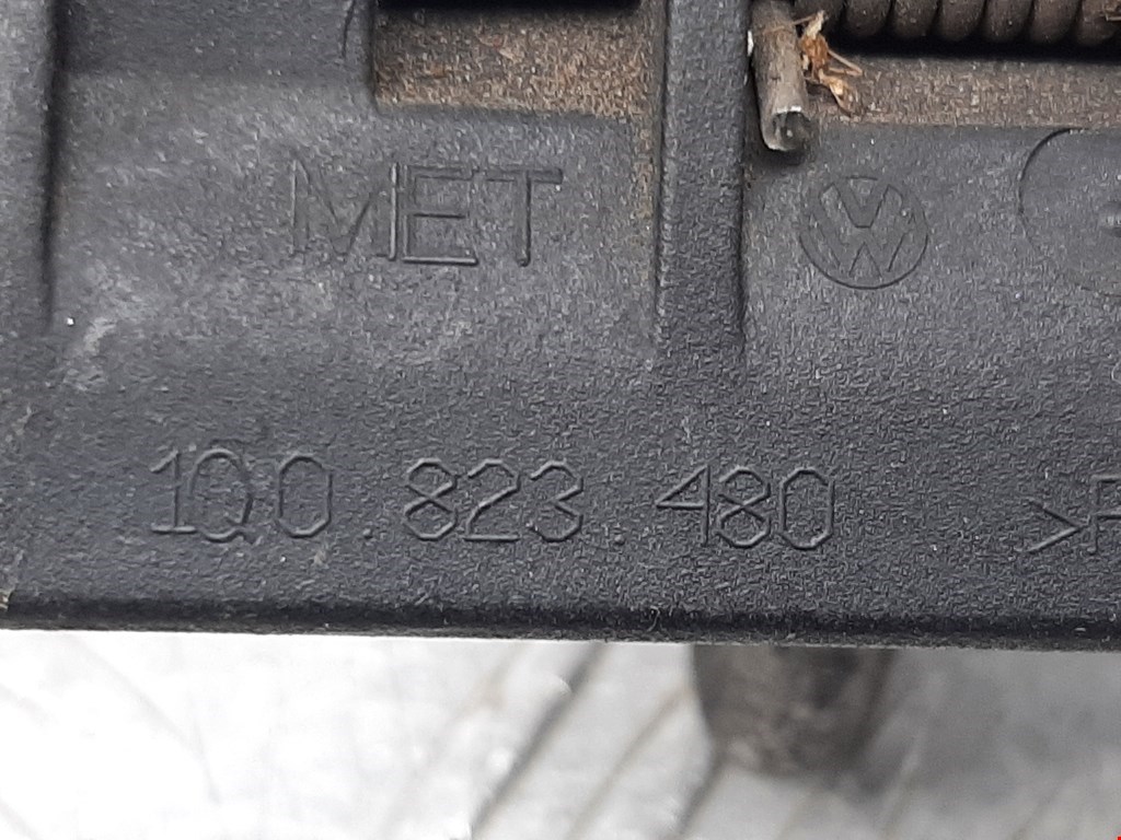 Замок капота VOLKSWAGEN Golf VI 2009-2012