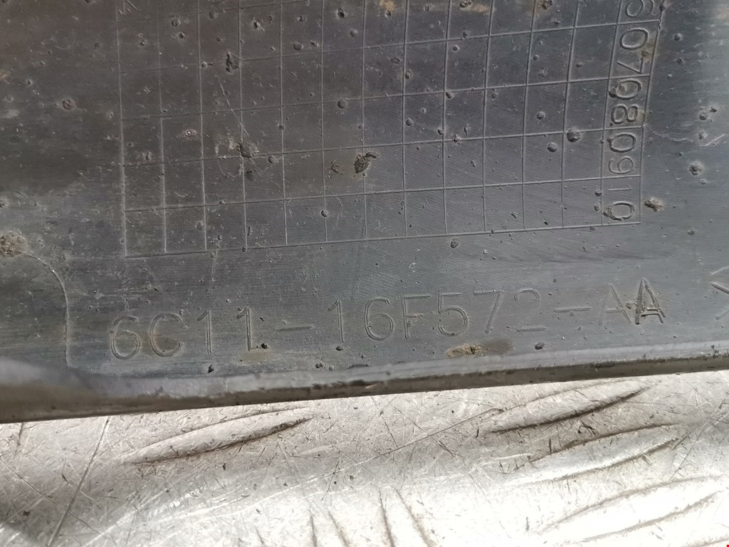 Локер (подкрылок) передний правый FORD Transit 2006-2014