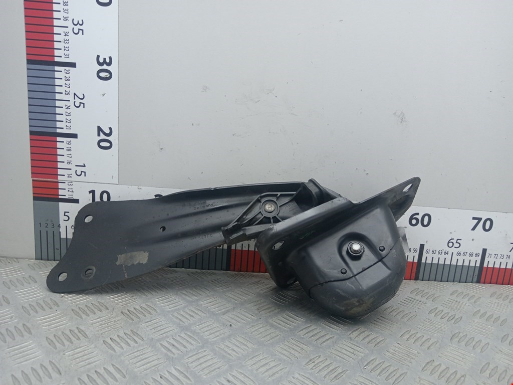 Рычаг задний правый VOLKSWAGEN Golf VI 2009-2012