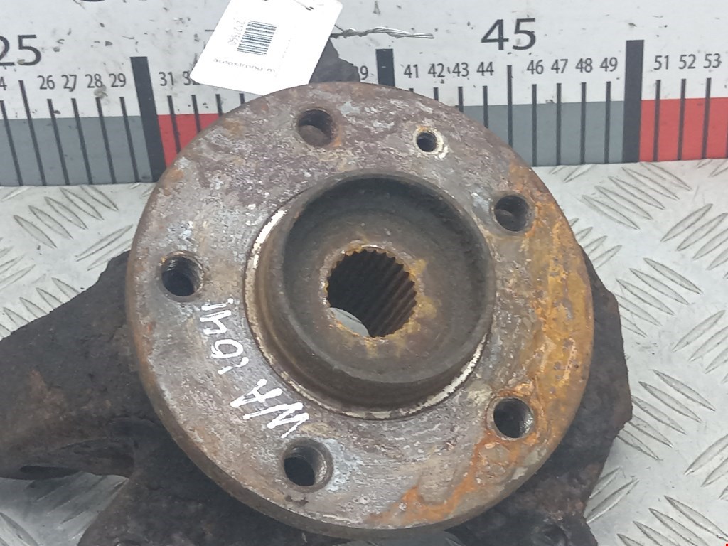 Ступица передняя левая OPEL Vivaro A 2001-2014