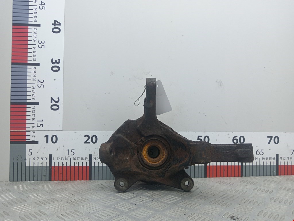 Ступица передняя левая OPEL Vivaro A 2001-2014