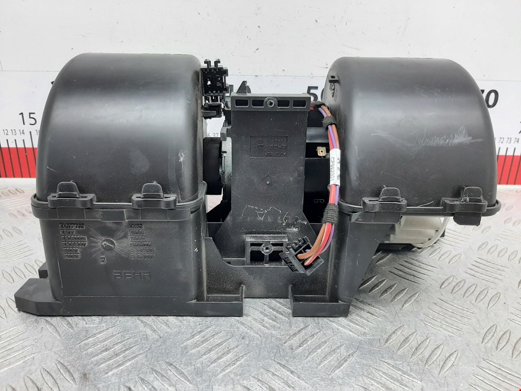 Моторчик (мотор) отопителя салона MAN TGL 2005-н.в.