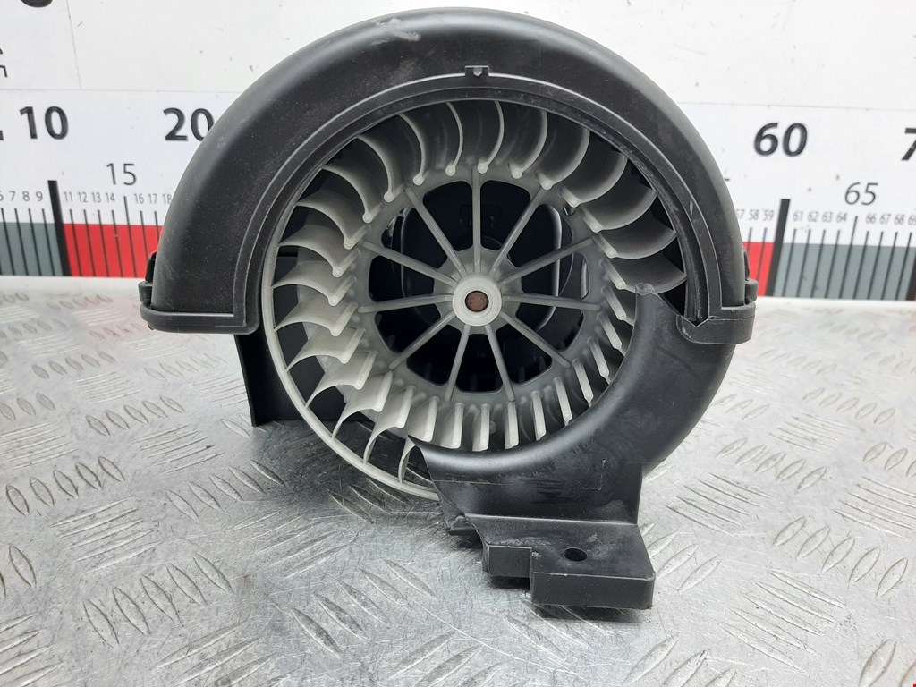 Моторчик (мотор) отопителя салона MAN TGL 2005-н.в.