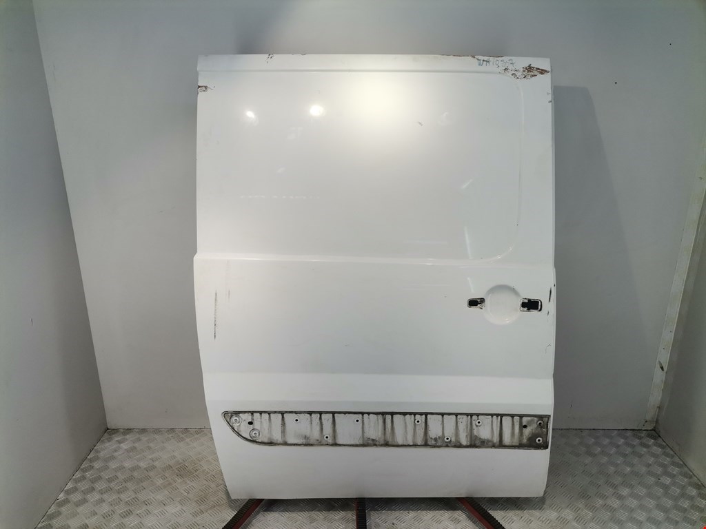 Дверь раздвижная правая TOYOTA ProAce 2013-2016