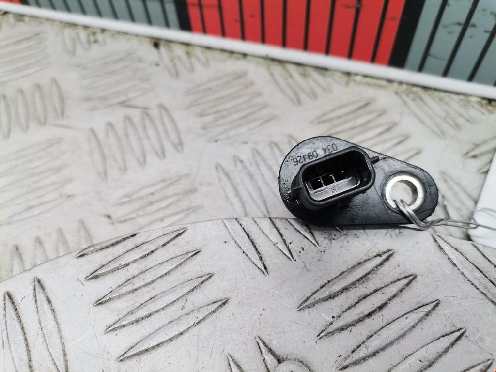 Датчик положения коленвала NISSAN Note E11 2005-2014