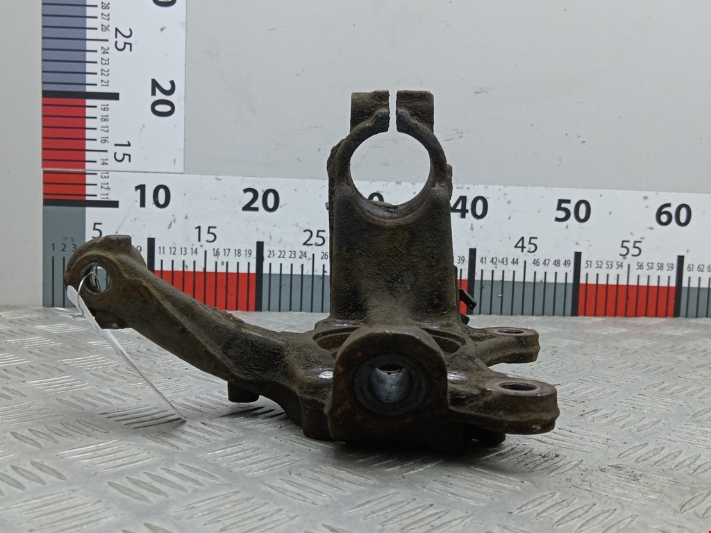 Ступица передняя левая VOLKSWAGEN Touran 2003-2010