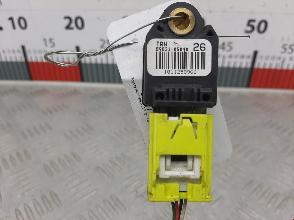 Датчик AIR BAG (подушек безопасности) TOYOTA Avensis 2009-2015