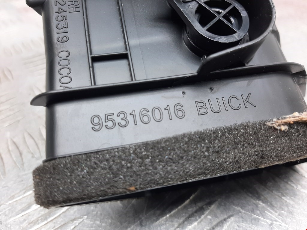 Дефлектор воздушный OPEL Mokka 2012-2019